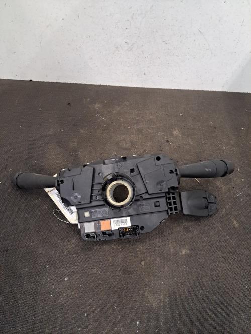 Image Com (Bloc Contacteur Tournant+Commodo Essuie Glace+Commodo Phare) - PEUGEOT 208 1