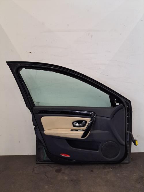 Image Porte avant gauche - RENAULT LAGUNA 3
