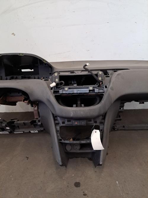 Image Tableau de bord - PEUGEOT 208 1