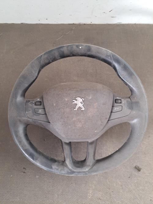 Image Tableau de bord - PEUGEOT 208 1