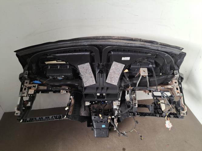 Image Tableau de bord - PEUGEOT 208 1