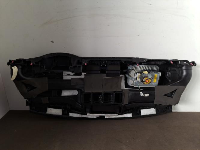 Image Planche de bord complete - TOYOTA AURIS 2