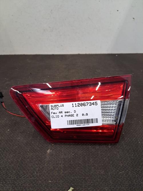 Image Feu arriere secondaire droit (feux) - RENAULT CLIO 4