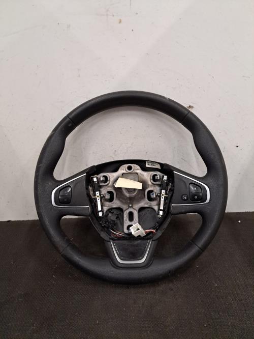 Image Volant - RENAULT CLIO 4