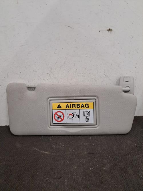 Image Pare soleil droit - RENAULT CLIO 4