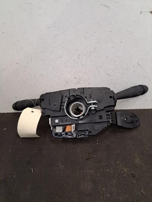 Image Com (Bloc Contacteur Tournant+Commodo Essuie Glace+Commodo Phare) - PEUGEOT 308 2 SW