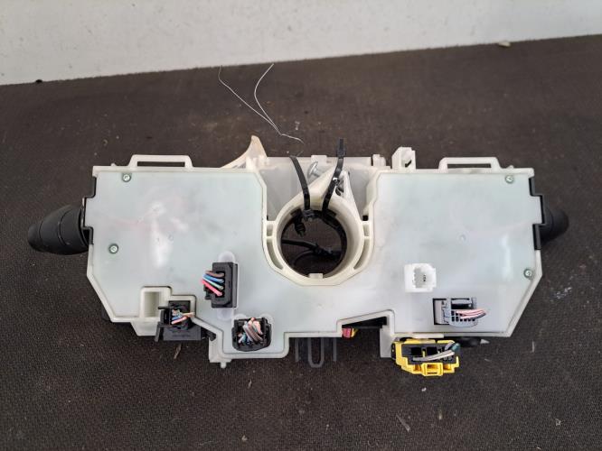Image Com (Bloc Contacteur Tournant+Commodo Essuie Glace+Commodo Phare) - RENAULT SCENIC 3