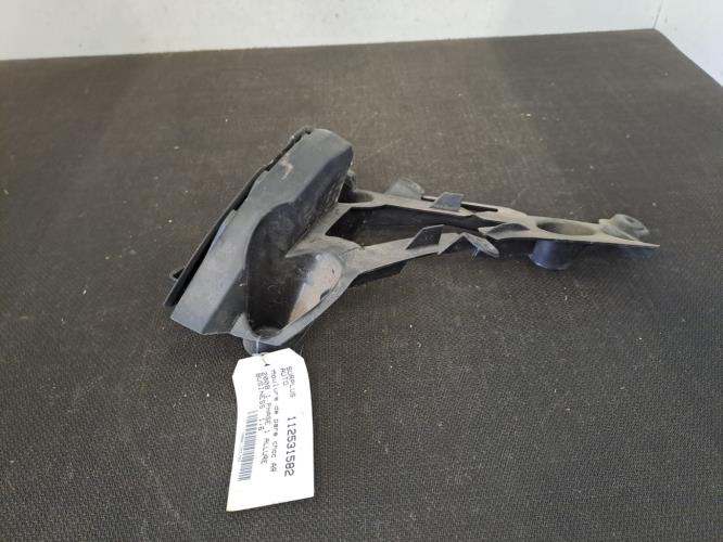 Image Moulure de pare choc arriere - PEUGEOT 2008 1