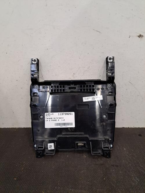 Image Facade autoradio - CITROEN C4 2