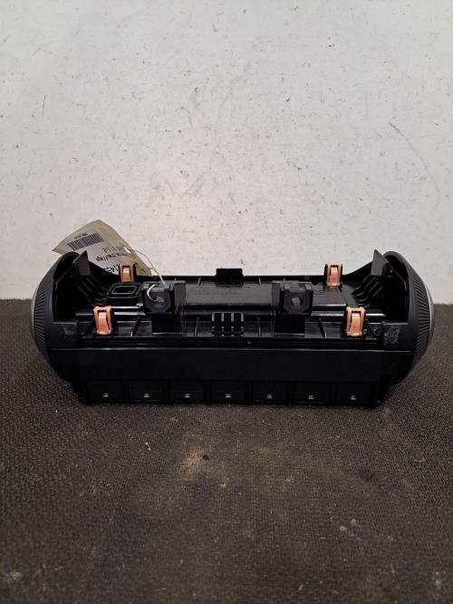 Image Commande chauffage - SUZUKI IGNIS 3