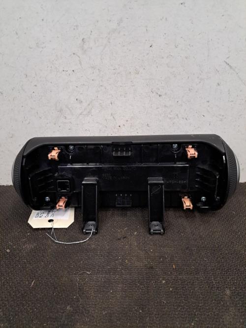 Image Commande chauffage - SUZUKI IGNIS 3