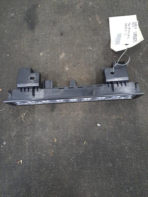 Image Feu arriere stop central - SUZUKI IGNIS 3