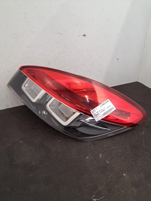 Image Feu arriere principal droit (feux) - RENAULT MEGANE 3