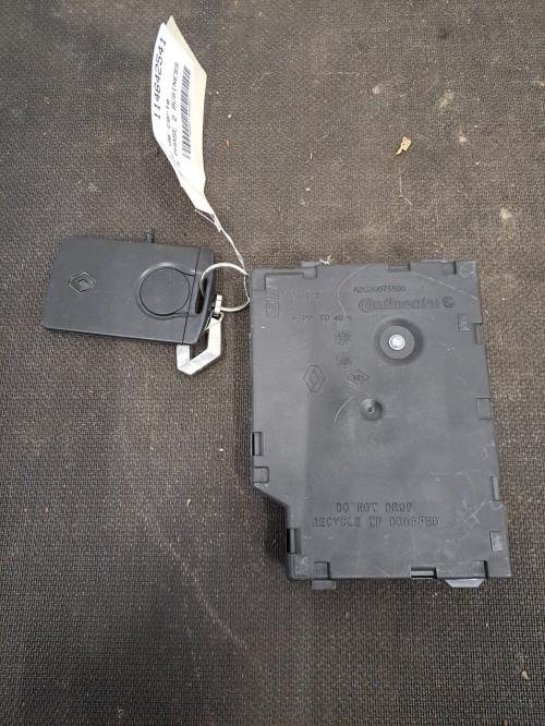 Image Lecteur de carte (neiman) - RENAULT CLIO 4