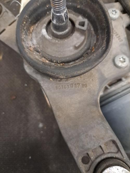 Image Moteur essuie glace avant droit - CITROEN C4 PICASSO 2