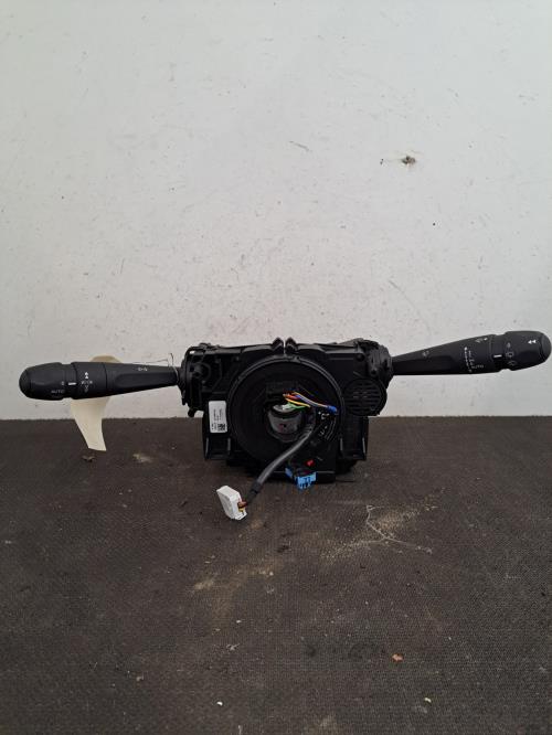 Image Com (Bloc Contacteur Tournant+Commodo Essuie Glace+Commodo Phare) - CITROEN C4 CACTUS
