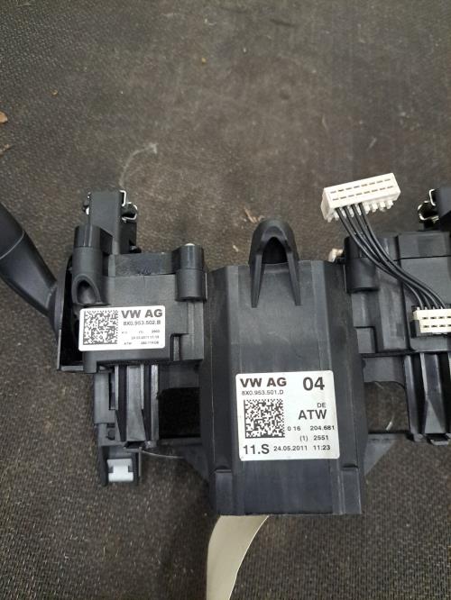 Image Com (Bloc Contacteur Tournant+Commodo Essuie Glace+Commodo Phare) - AUDI A1 1