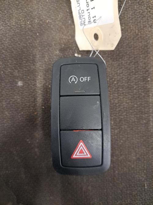 Image Bouton de warning - AUDI A1 1