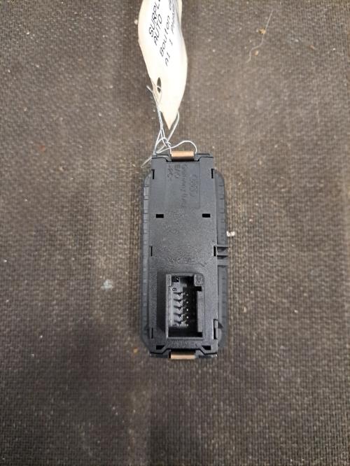 Image Bouton de warning - AUDI A1 1