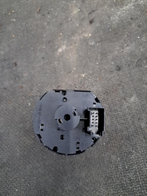 Image Commande de phare - VOLKSWAGEN PASSAT 6