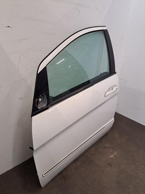 Image Porte avant gauche - MERCEDES CLASSE B 245