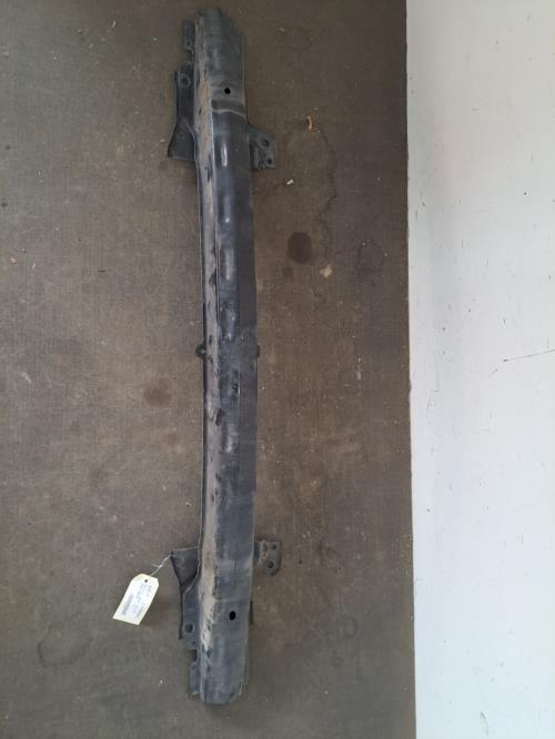 Image Renfort pare choc avant (traverse) - VOLKSWAGEN BORA