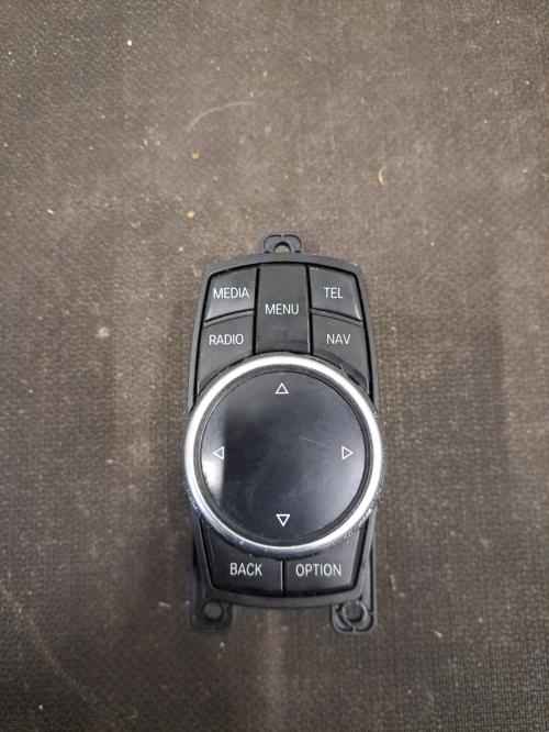 Image Commande GPS - BMW SERIE 1 F20