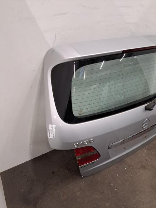 Image Malle/Hayon arriere - MERCEDES CLASSE B 245
