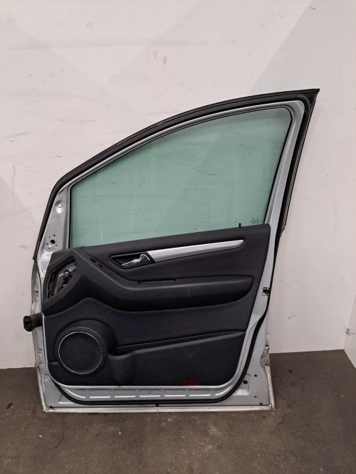 Image Porte avant droit - MERCEDES CLASSE B 245