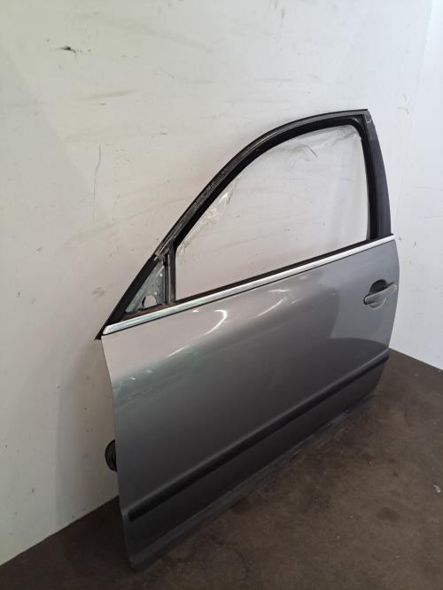 Image Porte avant gauche - VOLKSWAGEN PASSAT 4