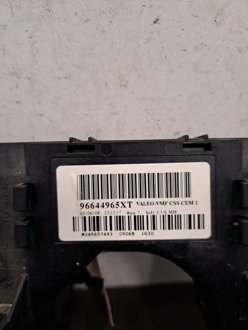 Image Com (Bloc Contacteur Tournant+Commodo Essuie Glace+Commodo Phare) - CITROEN C4 1