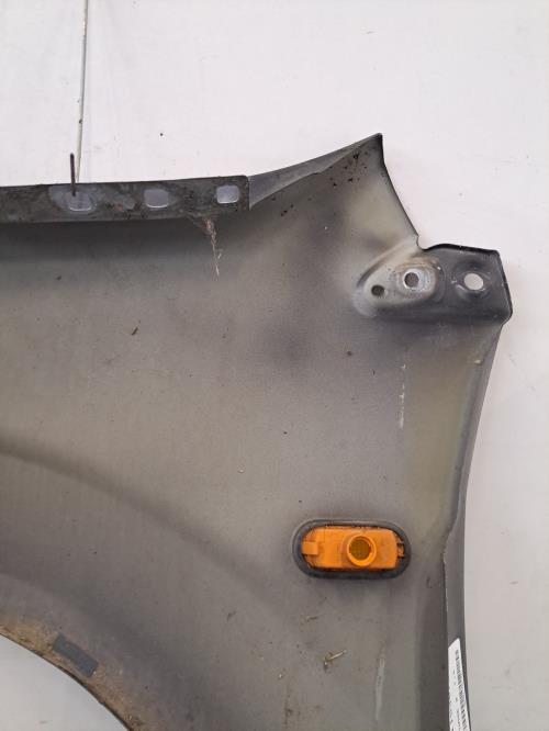 Image Aile avant droit - FORD FIESTA 5