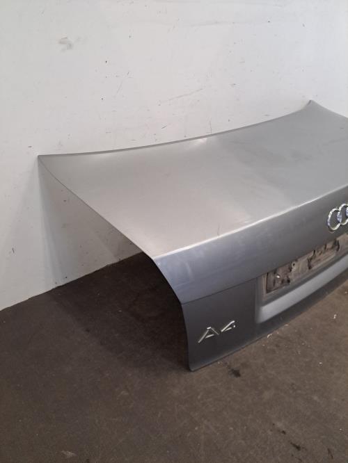 Image Malle/Hayon arriere - AUDI A4 2