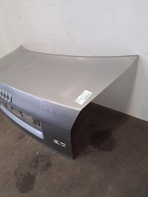 Image Malle/Hayon arriere - AUDI A4 2