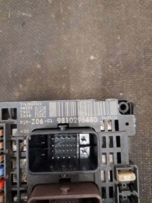 Image Boitier servitude moteur (BSM) - PEUGEOT 508 1 SW