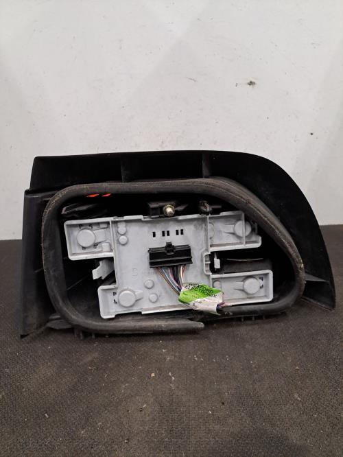 Image Feu arriere principal droit (feux) - RENAULT CLIO 1