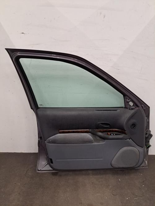 Image Porte avant gauche - RENAULT SAFRANE