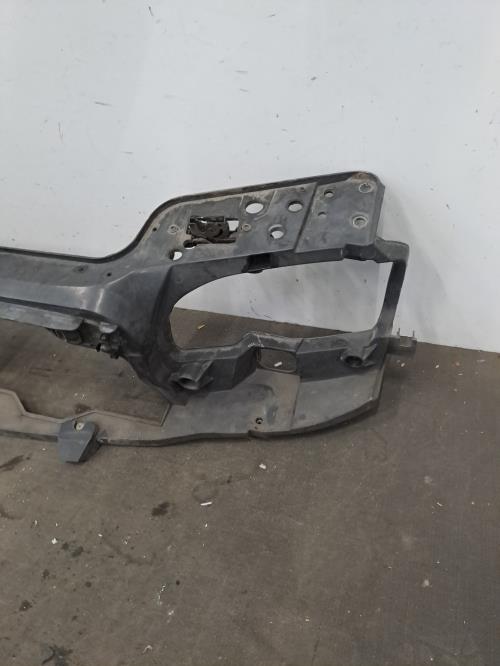 Image Armature avant, Masque avant - RENAULT SAFRANE