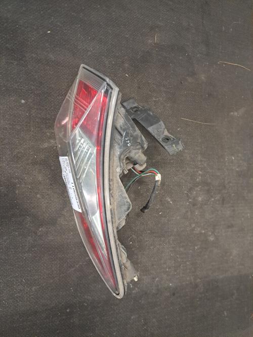 Image Feu arriere principal droit (feux) - HONDA CIVIC 8