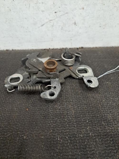 Image Serrure de capot - CITROEN C4 GRAND PICASSO 2