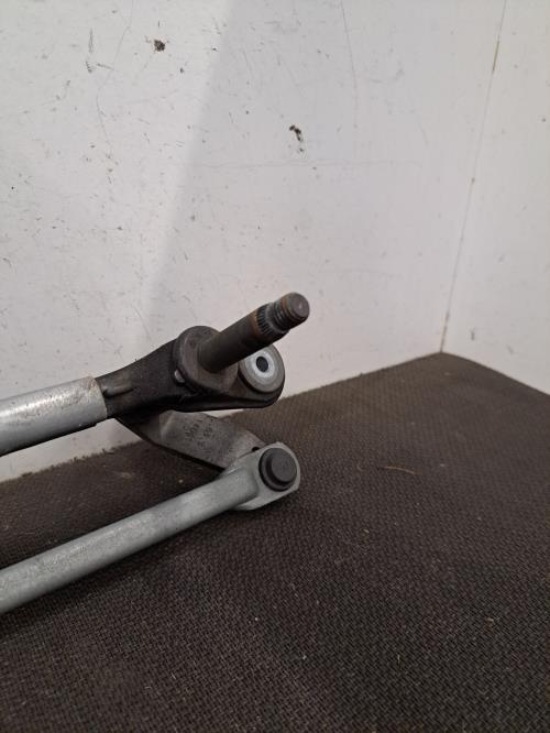 Image Moteur essuie glace avant - BMW SERIE 1 F21