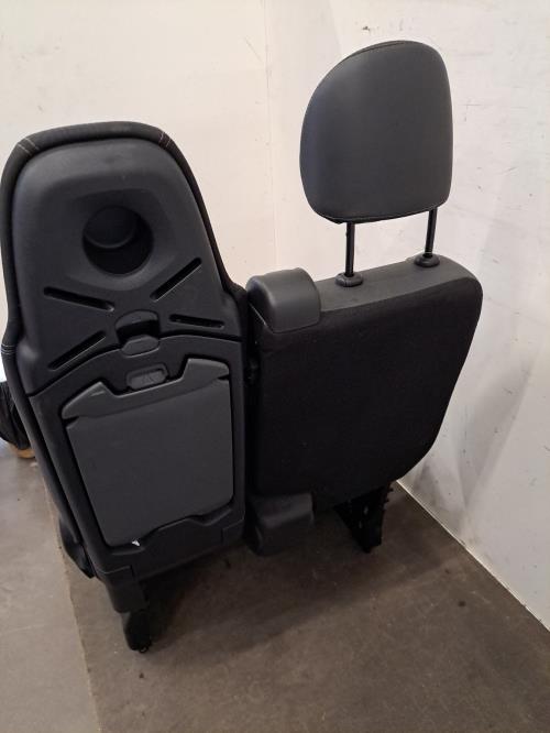 Image Siege avant droit (banquette double) - RENAULT TRAFIC 3 COURT
