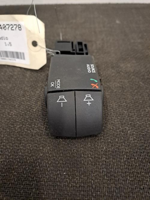 Image Commande autoradio - RENAULT CLIO 4