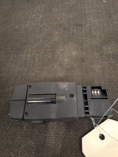 Image Commande autoradio - RENAULT CLIO 4
