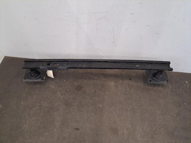 Image Renfort pare choc avant (traverse) - PEUGEOT 5008 1