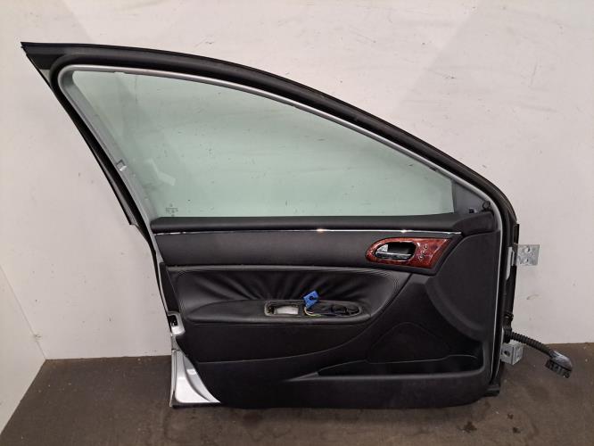 Image Porte avant gauche - PEUGEOT 607
