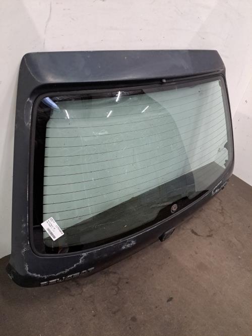 Image Malle/Hayon arriere - PEUGEOT 106