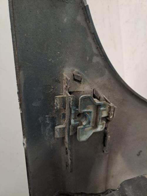 Image Pare choc arriere - PEUGEOT 106