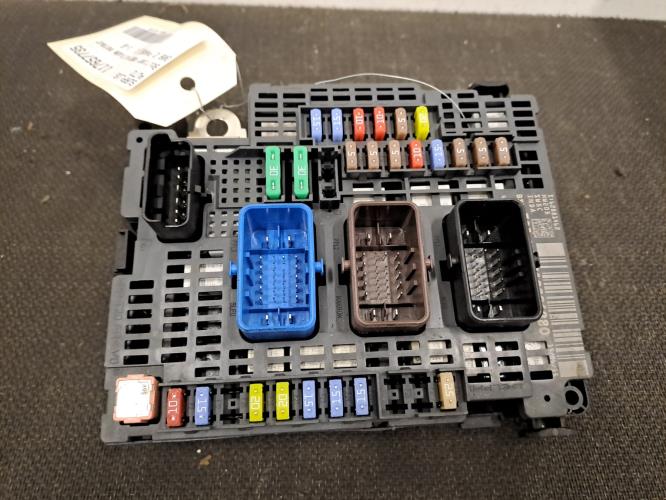 Image Boitier servitude moteur (BSM) - PEUGEOT 308 2