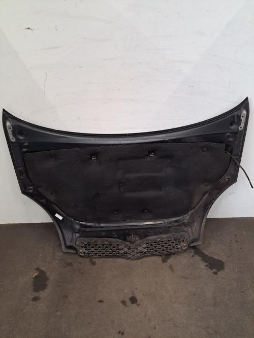 Image Capot - TOYOTA YARIS 1